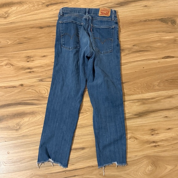 Levi's Dark Blue Ankle Jeans - Picture 3 of 4